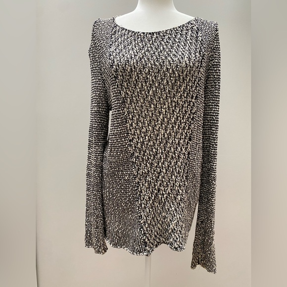 Revolve Dre Black and White Knit Sweater Oversized - Picture 6 of 6